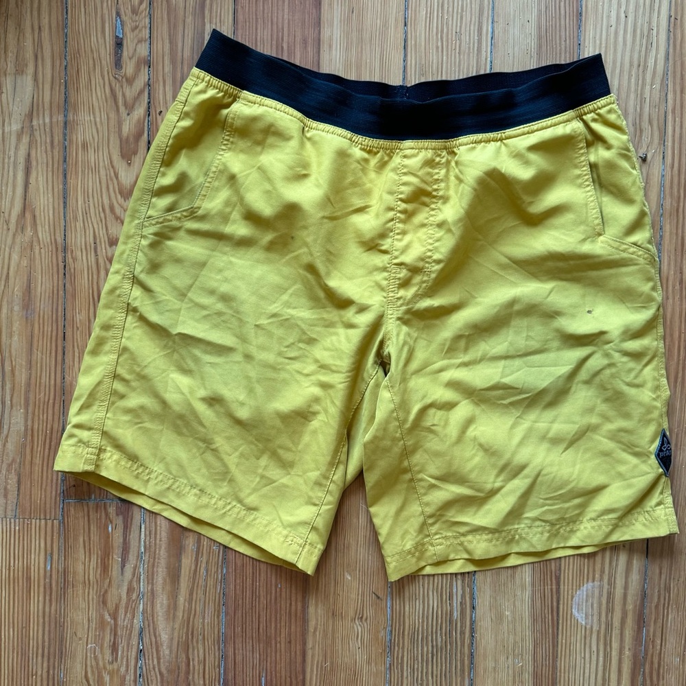 Men’s Prana Short